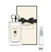 Carregar imagem no visualizador da galeria, Decant do Perfume Jo Malone Blackberry &amp; Bay + 1 Brinde Grátis COD.78139
