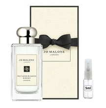 Carregar imagem no visualizador da galeria, Decant do Perfume Jo Malone Nectarine Blossom &amp; Honey + 1 Brinde Grátis COD.78891
